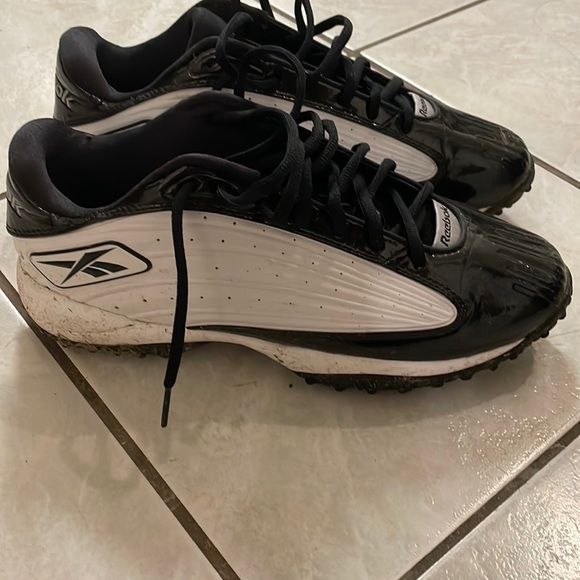 Rebook football shoes - Picture 2 of 2